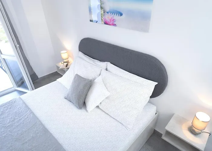 招待所 Serenity 4*